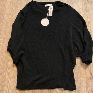 Women's sweater! Lauriebelle's brand! New with tags! Size small!